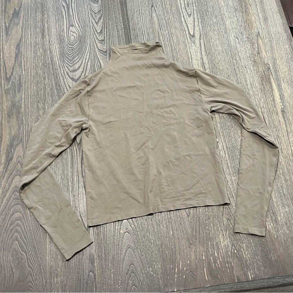 NWT Skims Soft Smoothing Seamless Turtleneck Top Long Sleeve Army Green 2X - Picture 3 of 4